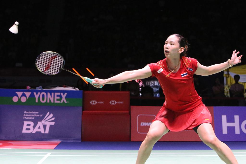 中的中流砥 中的中流砥