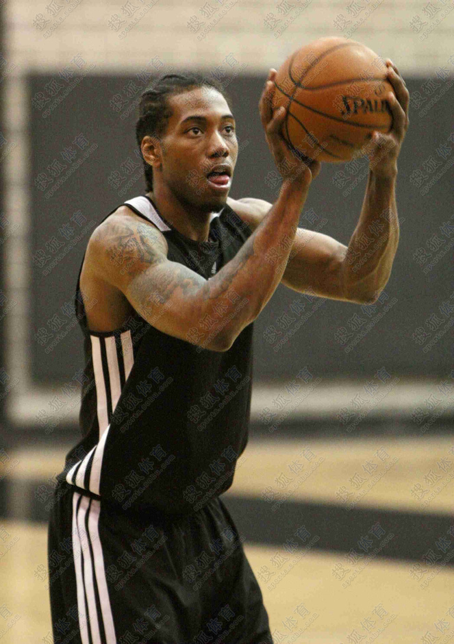 在季后赛容 在季后赛容