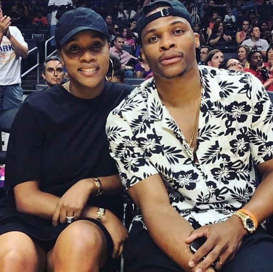 自然出现球 自然出现球